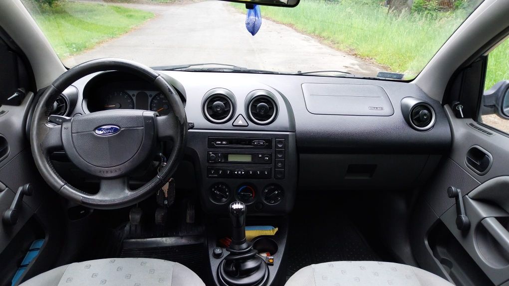 Ford Fiesta 1.3 benzyna + gaz