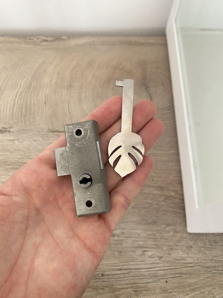 Witryna medyczna, witryna na rośliny ikea rudsta
