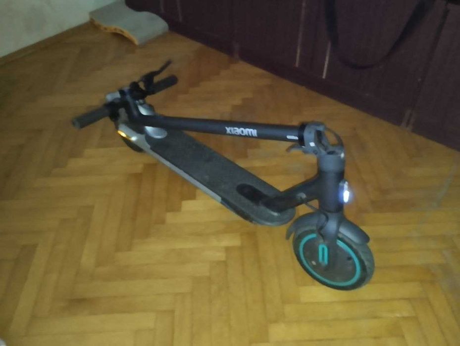 Xiaomi Electric Scooter Pro 2 Petronas-AMG F-1 team (ексклюзивна вер.)