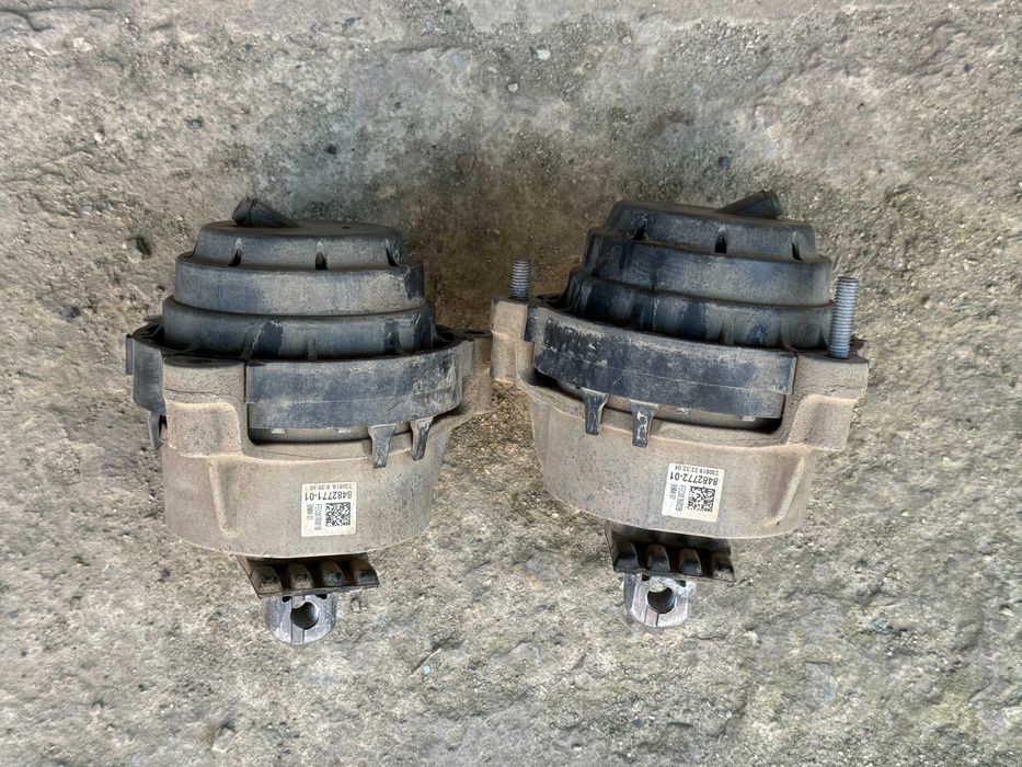 Подушка (опора) двигуна BMW G30