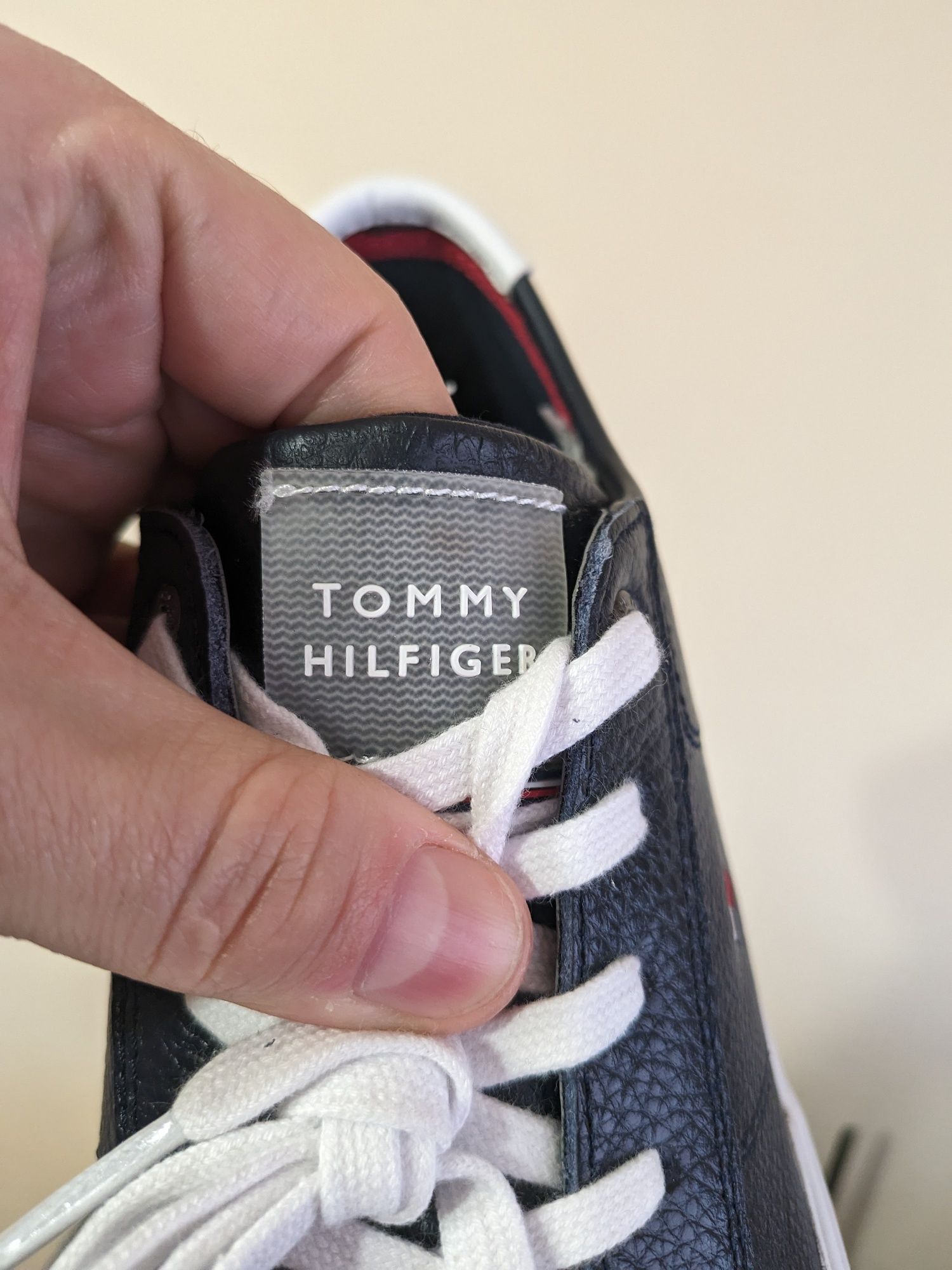 Полукеды Tommy Hilfiger.Оригинал.Размер 42.
