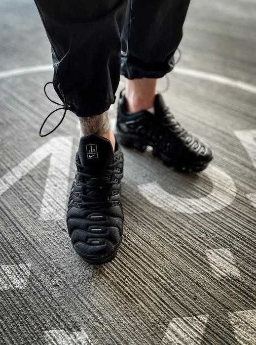 Мужские кроссовки Nike Air VaporMax Black 40-45 найк аир Sale