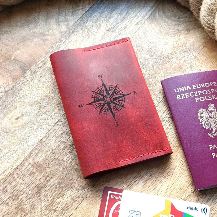 Etui na paszport z grawerem skórzane Pokrowiec okładka na paszport