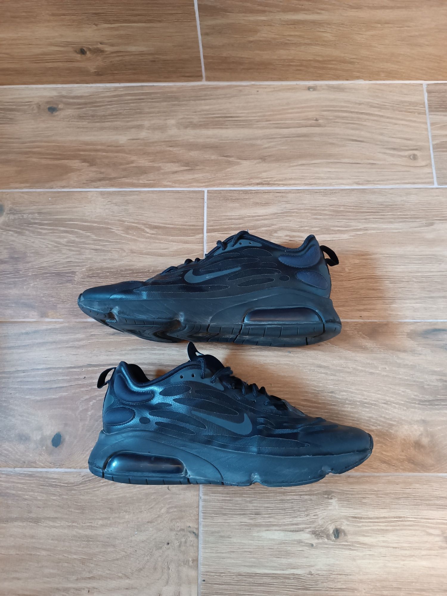 Buty Nike Air Max Exosense Sportowe Oryginalne Wygodne Rozmiar 42.5