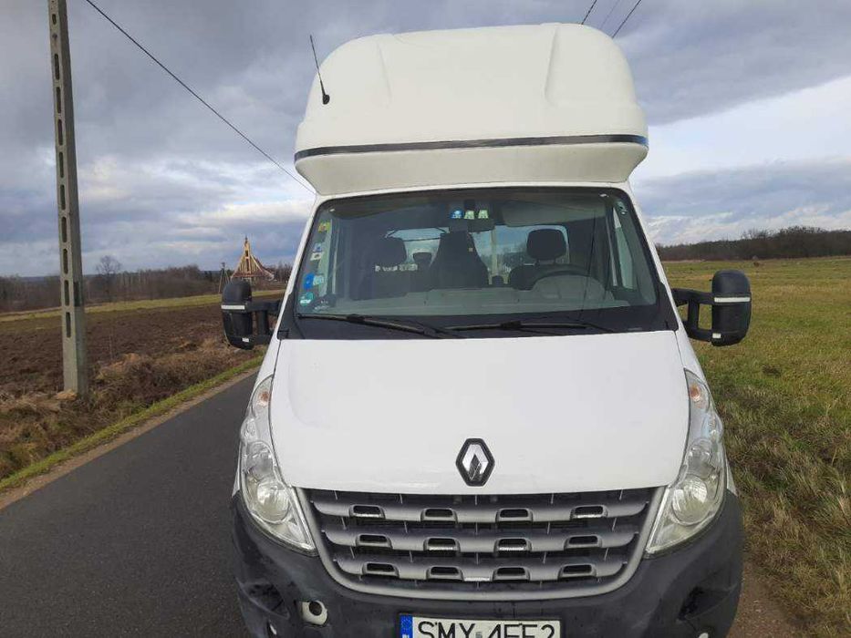 Renault Master skrzyniowy