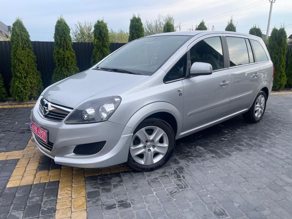 Opel Zafira 2010