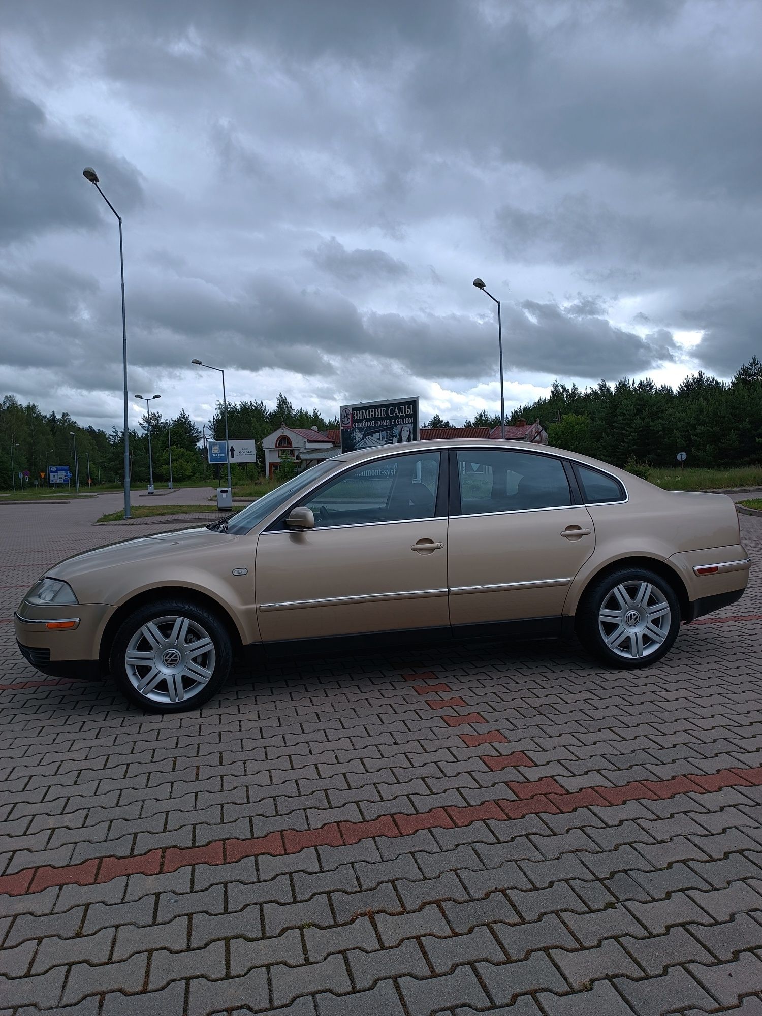 Volkswagen Passat 1.9 TDI! Manualna!