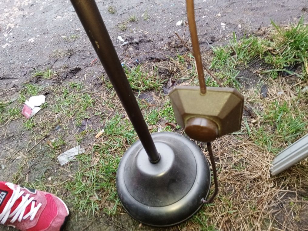 Sprzedam lampę stojąca