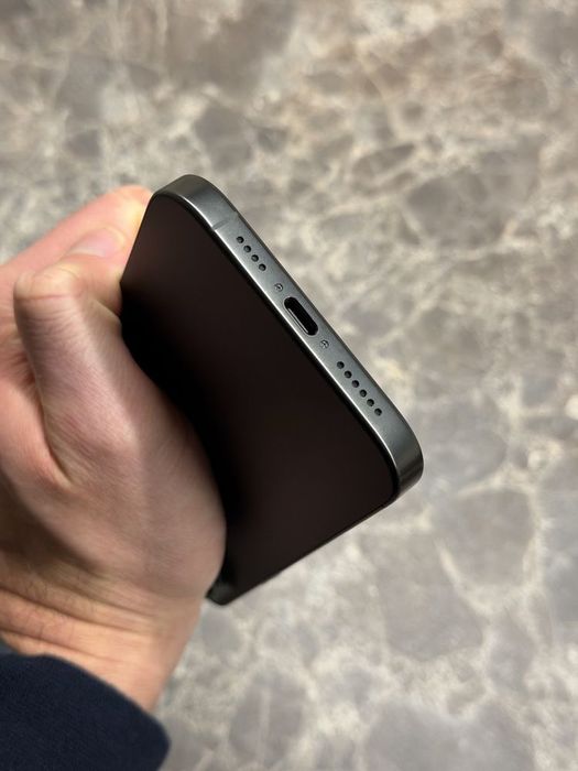 Iphone 16 pro max 256g. Європа 95 акумулятор!