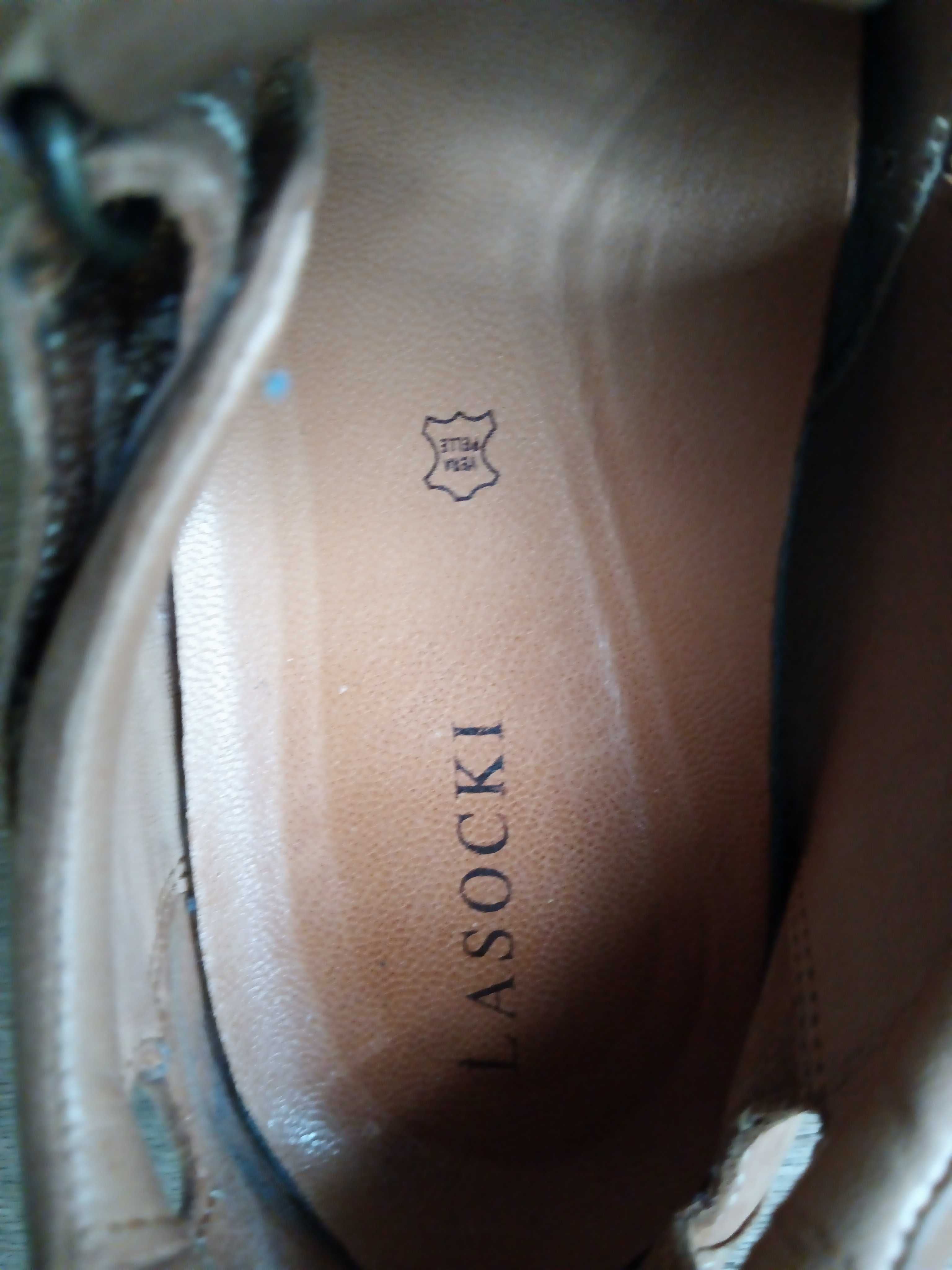 Lasocki buty męskie skórzane ażurowe zapinane na rzep kolor brąz 43/44