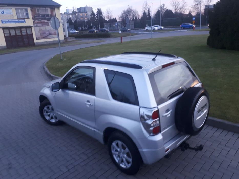 Suzuki Grand Vitara 1600-benzyna 4x4 106km Niski Przebieg Tylko 145tys/km Grzane Fotele