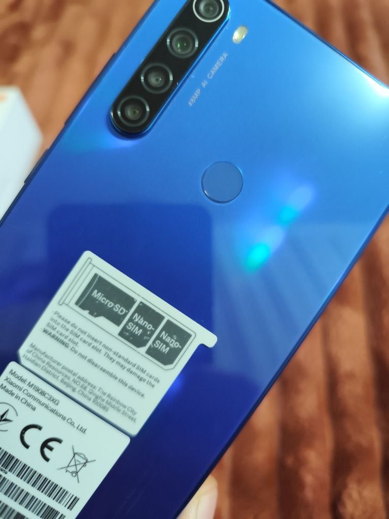 Продається телефон в ідеальному стані Redmi Note 8 T, працює все чудов