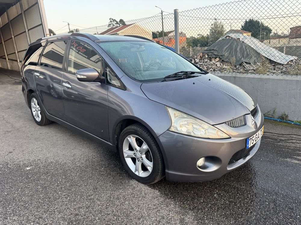 Mitsubishi Grandis 2.0 DI-D Intense  1 proprietário