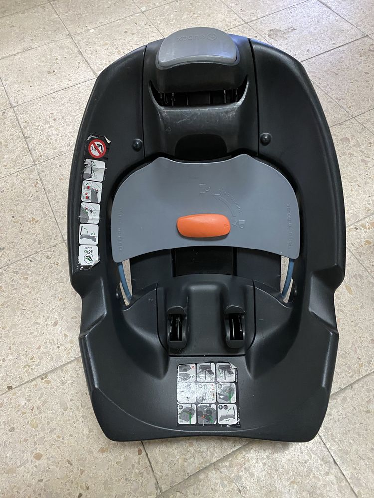 Cadeira de bebé OVO Cybex com base de fixação para automóvel