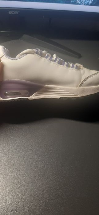 Продам кросівки для дівчинки 32розмір