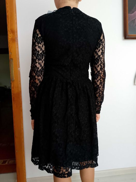 Nowa z metką sukienka damska koronkowa M