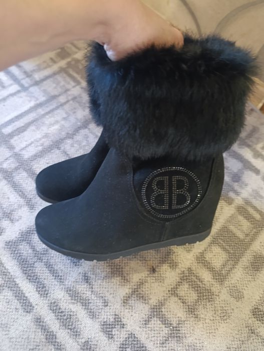 Сапоги полусапоги нат. замш.24,5