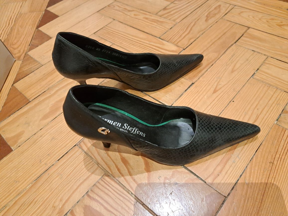 Sapatos senhora 35