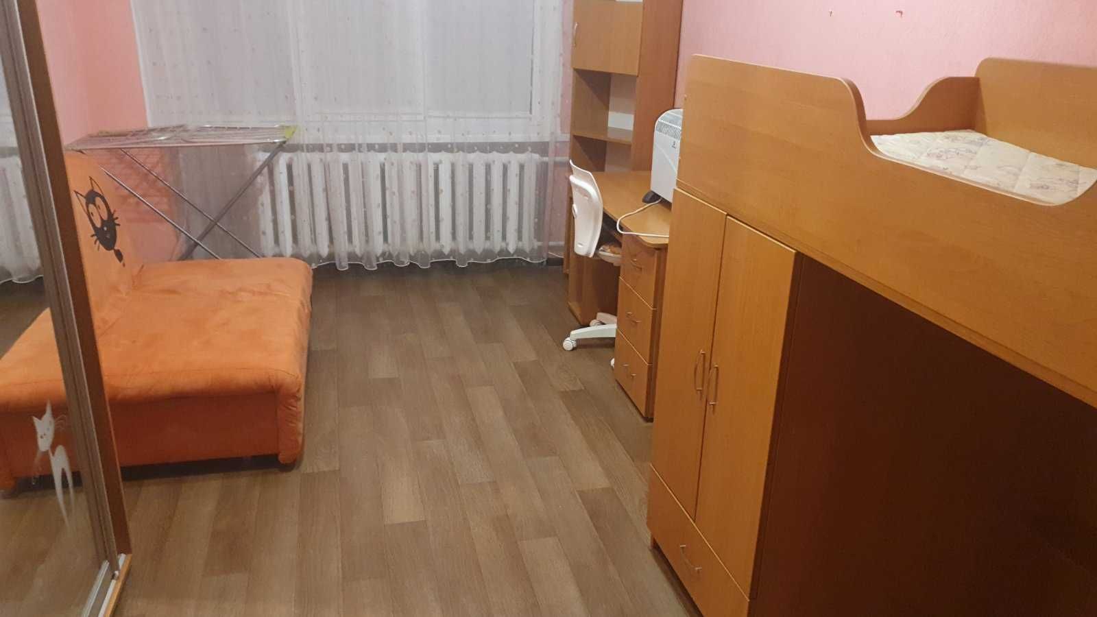Продается 2 ком квартира по ул. Жаботинского, Вознесеновский р-н.