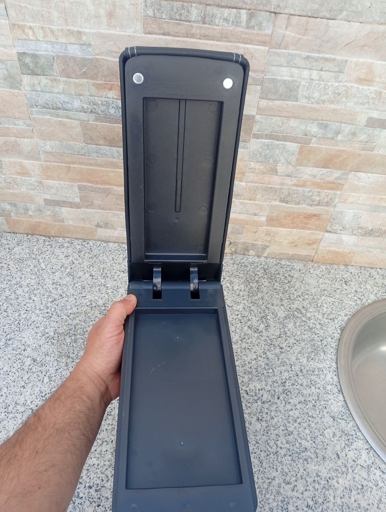 Encosto braço Peugeot 2008