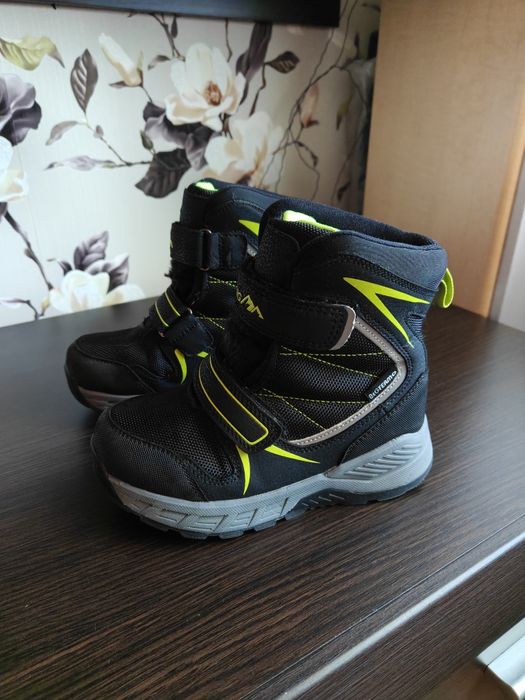 Зимние ботинки 30 р по стельке 20 см