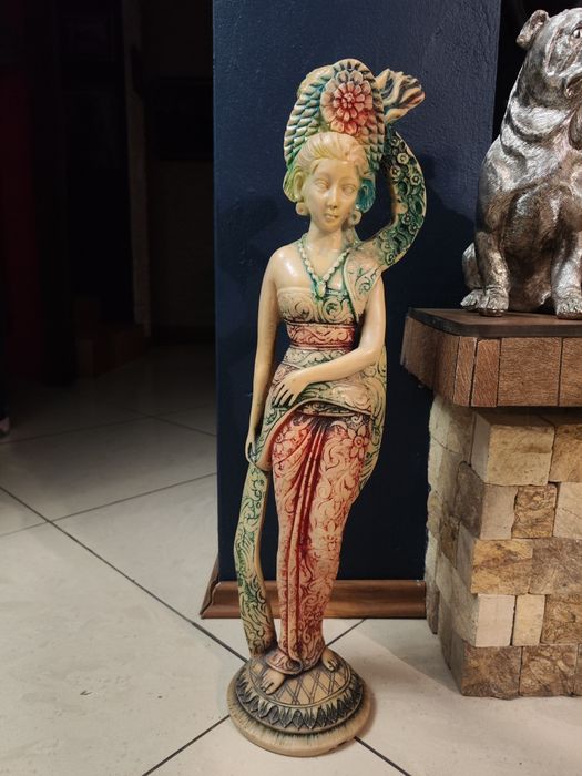 Figurka rzeźba Gejsza Hinduska