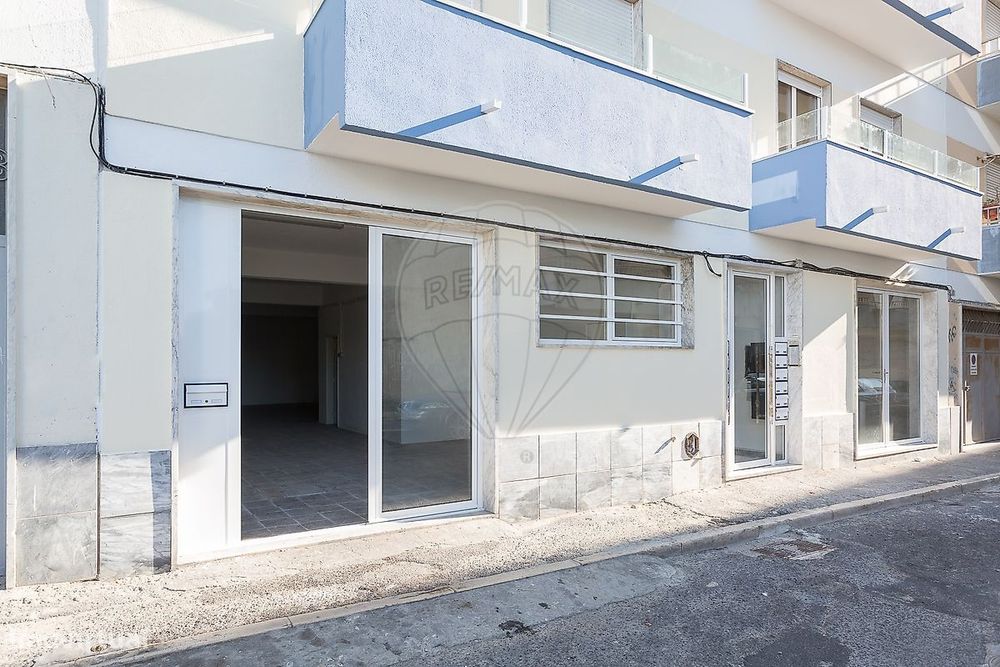 Loja  para arrendamento