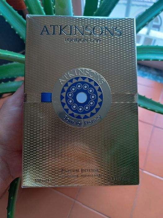 Perfume Atkinsons embalado