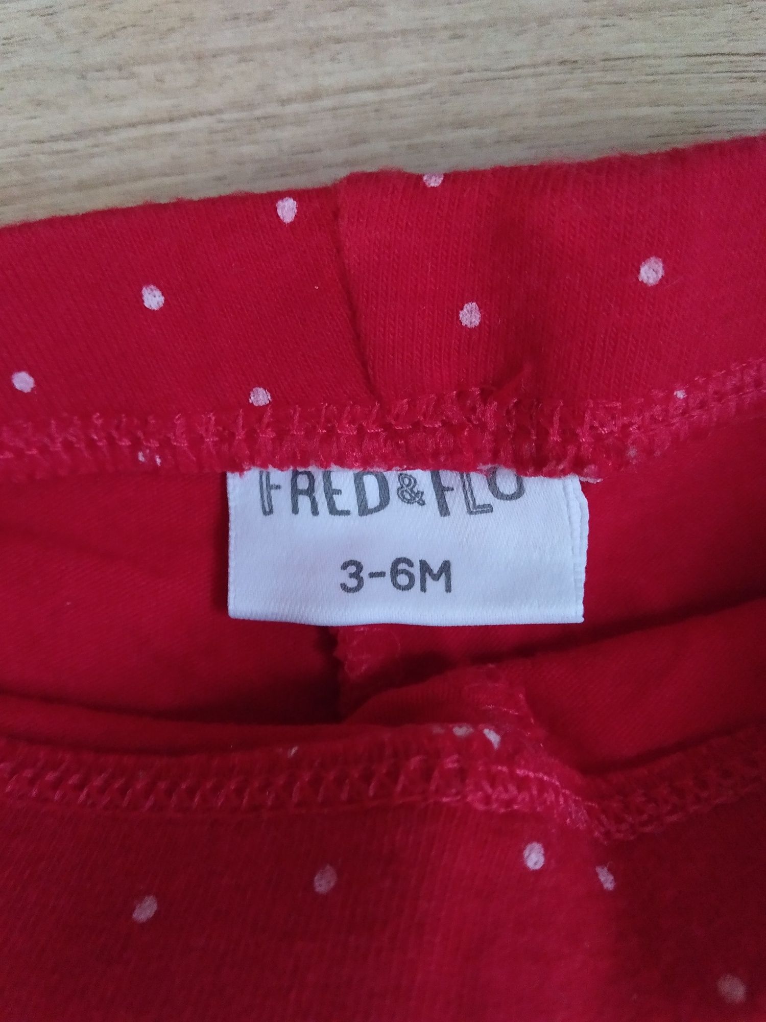 Spodnie legginsy czerwone świąteczne Fred&Flo 62 cm