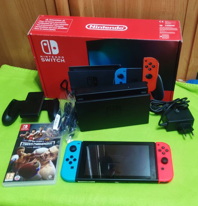 Nintendo Switch V2 - Stan Idealny ! Używana tylko przez dwa tygodnie.