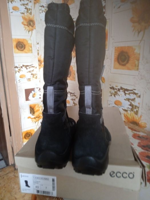 Жiночi зимовi сапоги. Розмiр 40. В iдеальному станi.