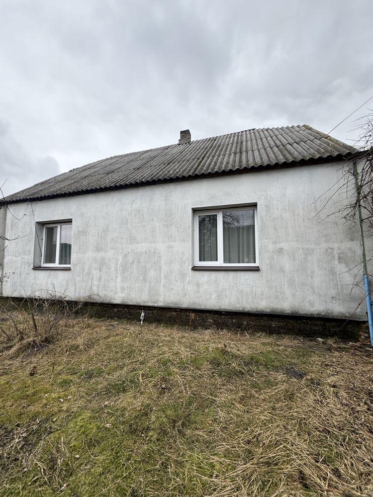 Продаж житлового будинку в м. Камінь Каширський