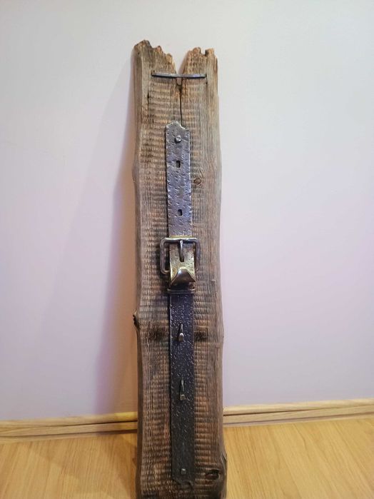 Wieszak drewno metal