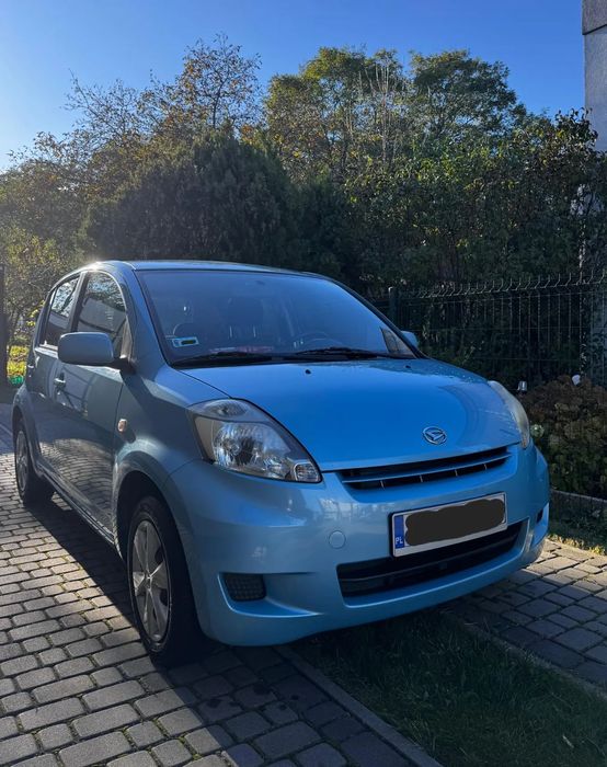 Daihatsu Sirion Daihatsu Sirion 1.0 • 2009 • Bezwypadkowy • Webasto • Klimatyzacja
