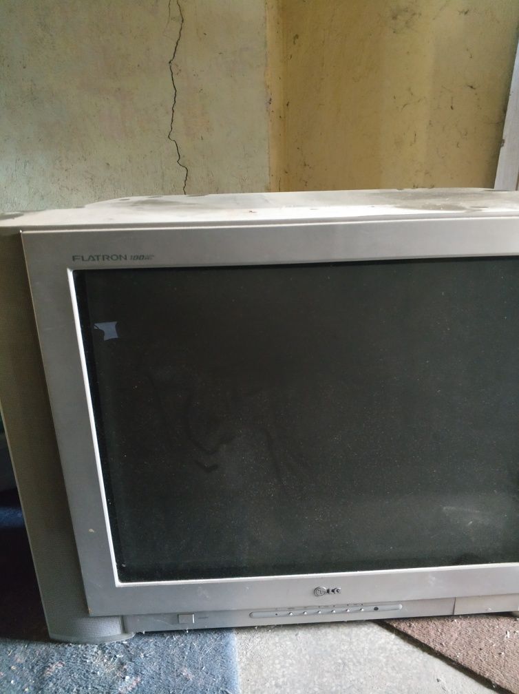 Telewizor LG Flatron 100