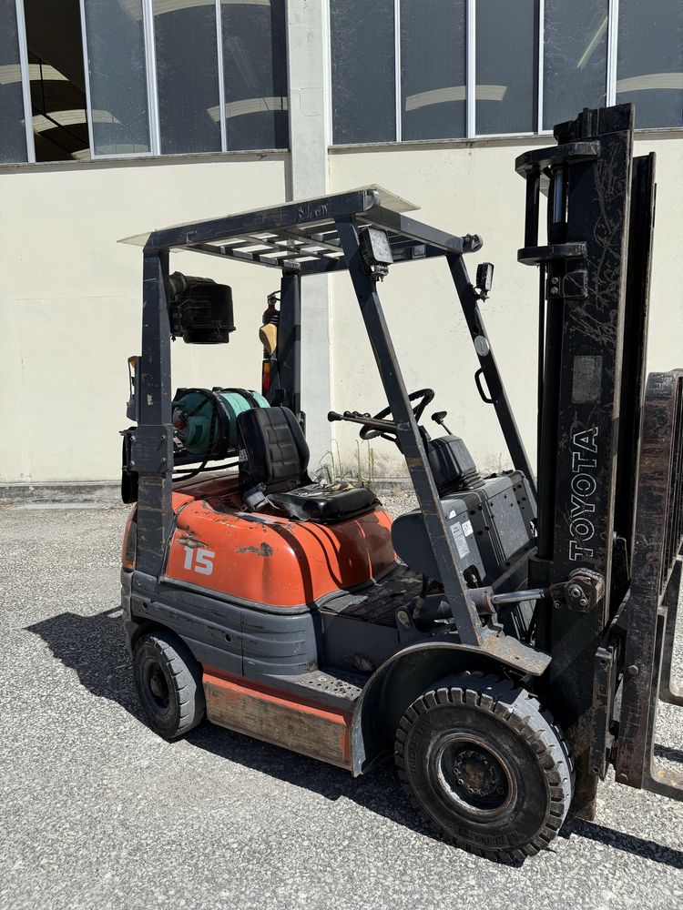 Empilhador 1500kg - gás