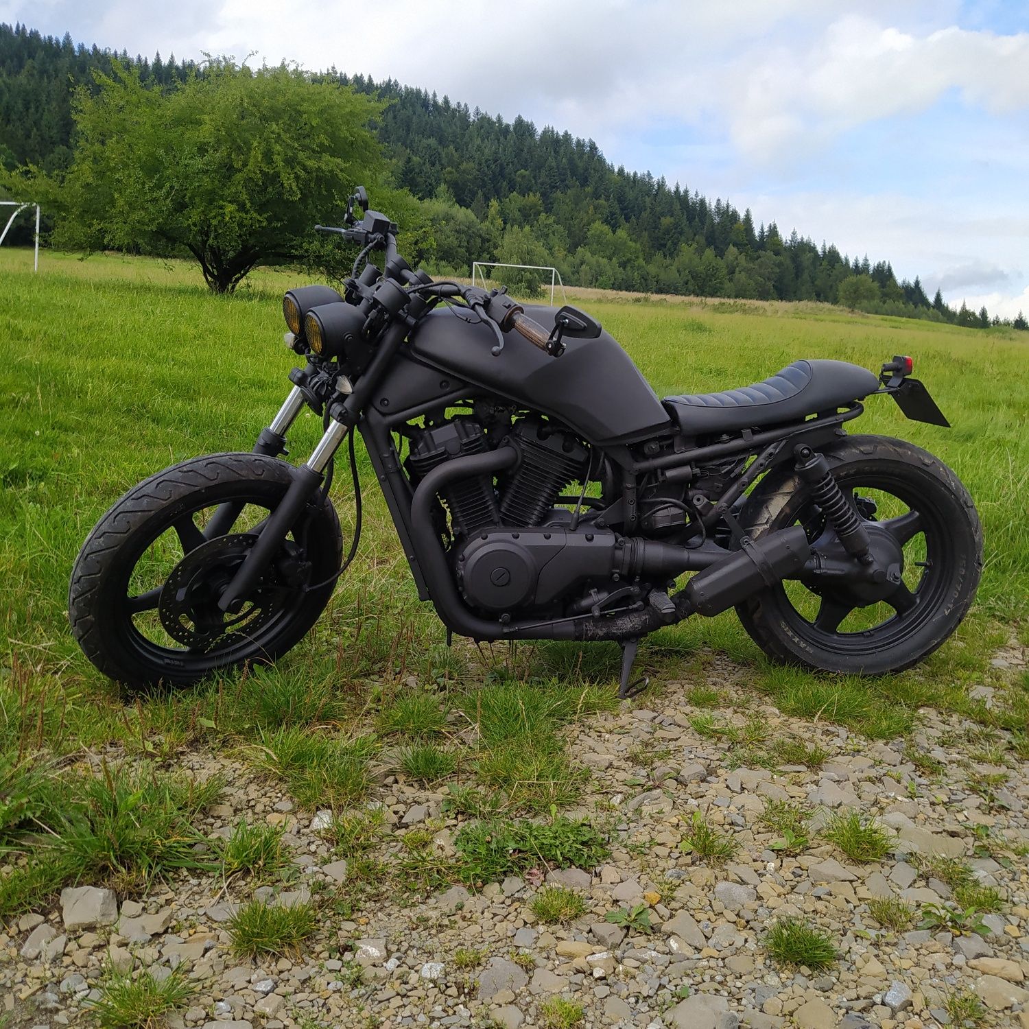 Bobber Suzuki VX800