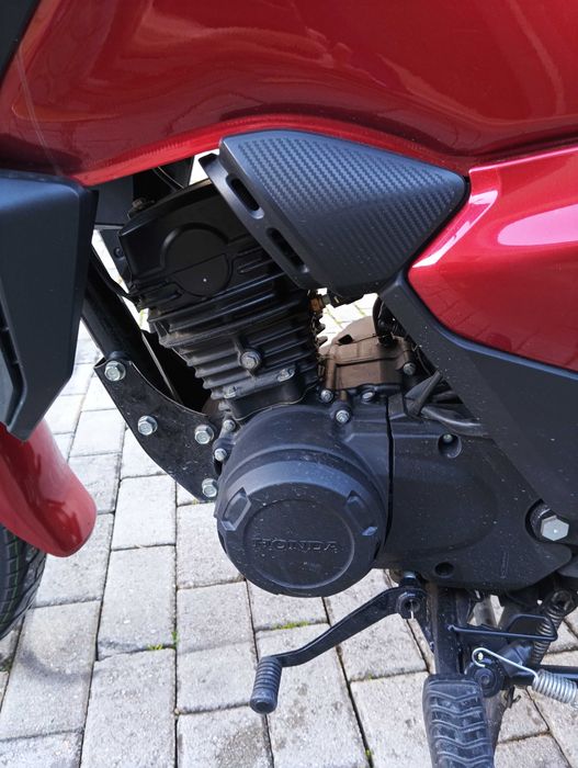 Honda Cb125f impecável