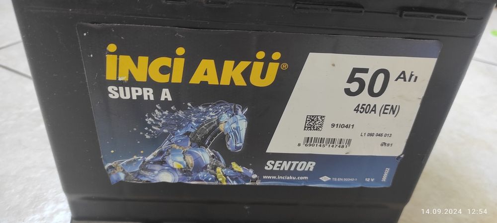 Аккумулятор автомобильный б.у. 12 B, 50 А·ч, пусковой 520A

Продам б.у