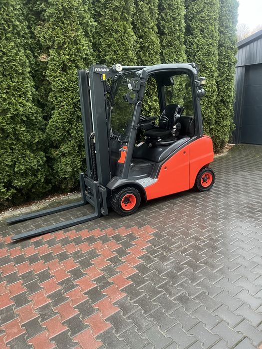 Wózek widlowy Linde H20 gazowy triplex tylko 4400 godzin pol kabina