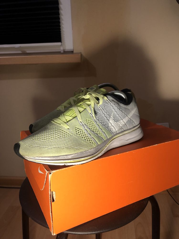 Buty Nike Flyknit Trainer +