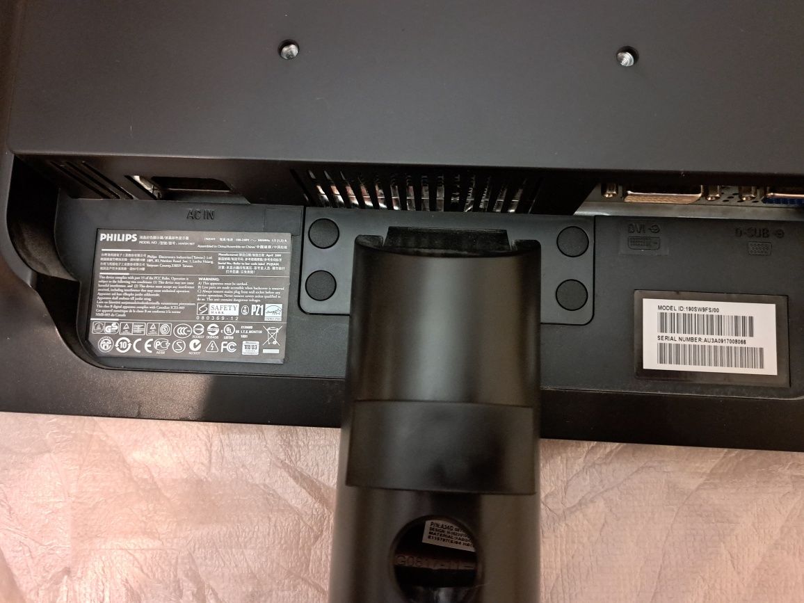 Monitor Philips 190SW9