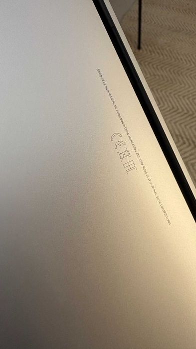 MacBook Pro 13'' 2019, Prata (Bateria NOVA)