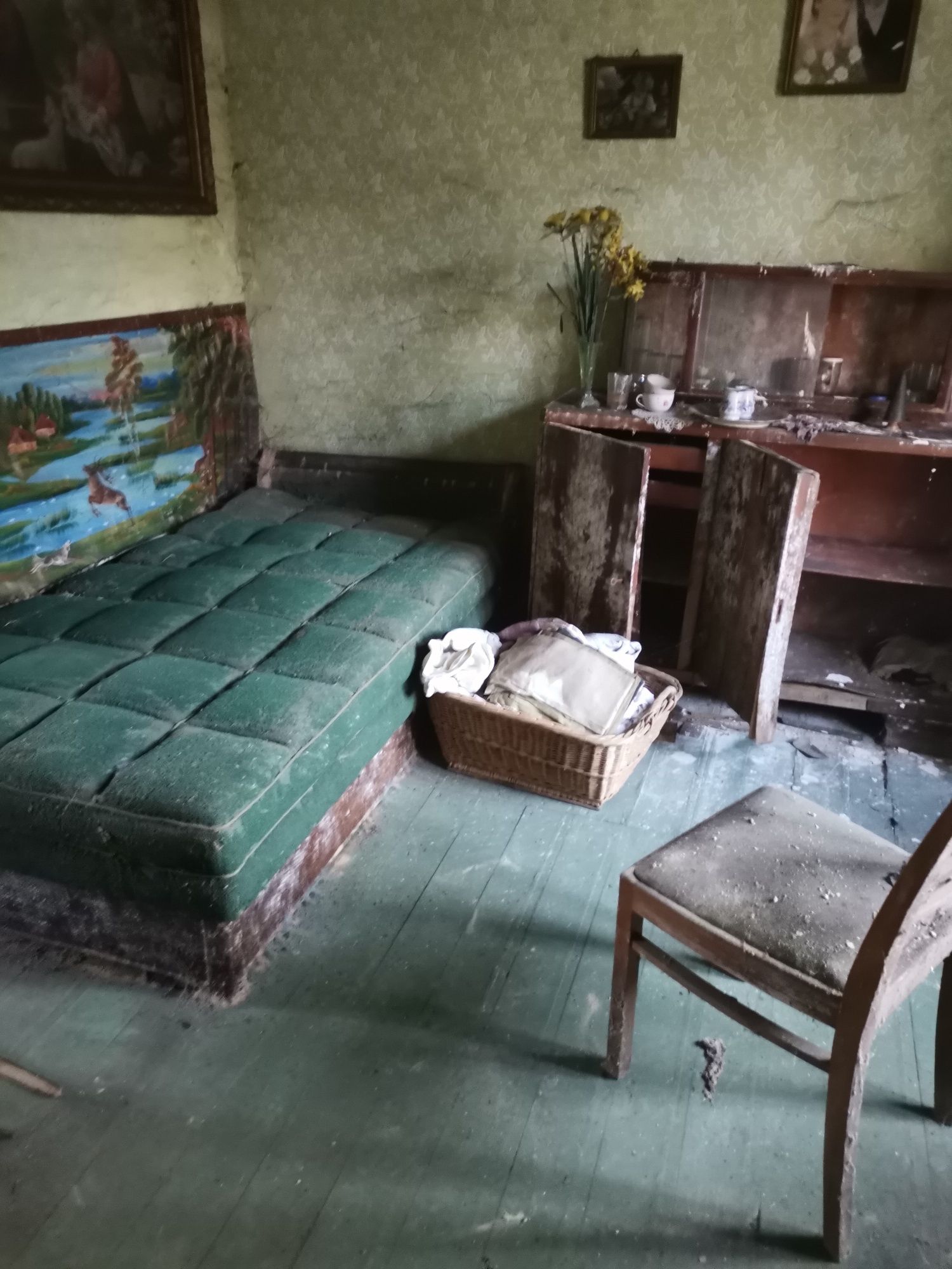 Wywóz śmieci Sprzątanie garaży wywóz gałęzi działka Utylizacja papy