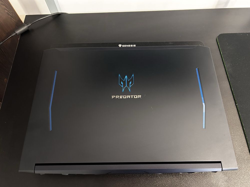 Laptop gamingowy Acer Predator HELIOS