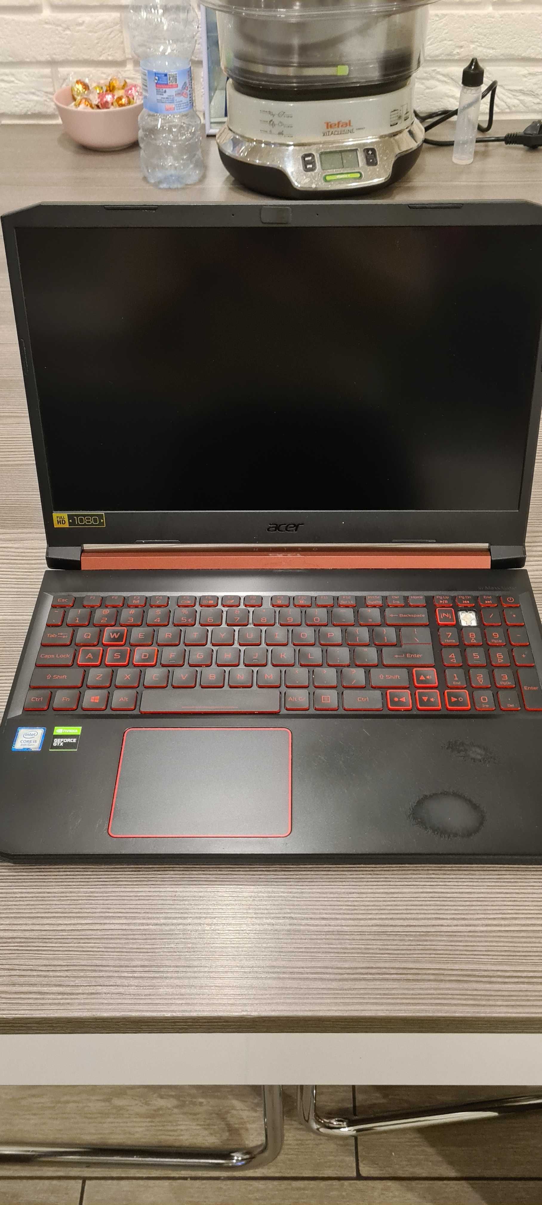 Acer AN515 15.6"  1TB, i5 8300H, GTX 1650