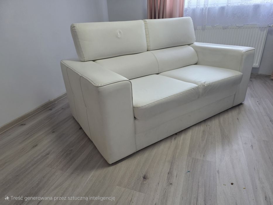Używana mowoczesna sofa 2 osobowa