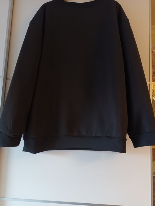 Camisola de manga comprida preta