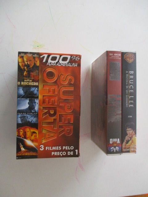 Pacote 5 filmes e bobinador VHS.