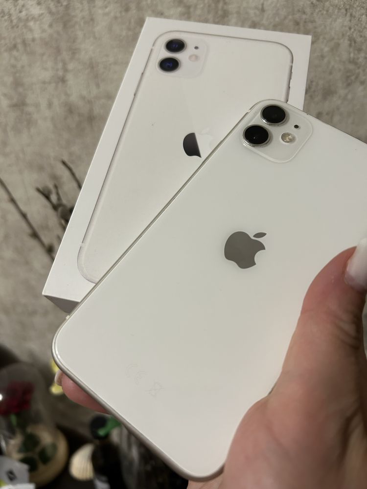 iPhone  11 на 128